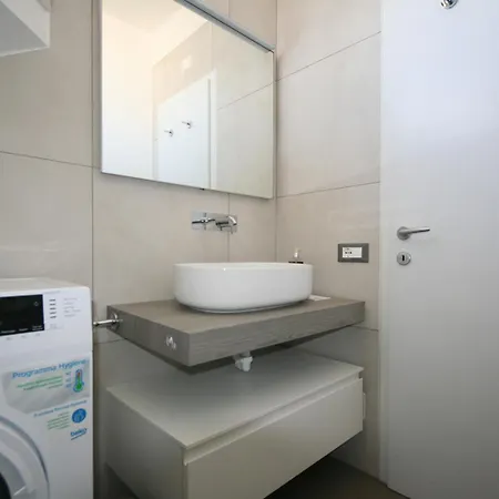 Bianco Nero Premium Apartamento *
